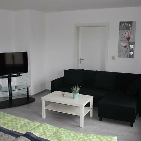 קייזרסלאוטרן Gut Gelegenes Appartment Mit Wifi, Parkplatz, Wama, Trockner Usw. מראה חיצוני תמונה