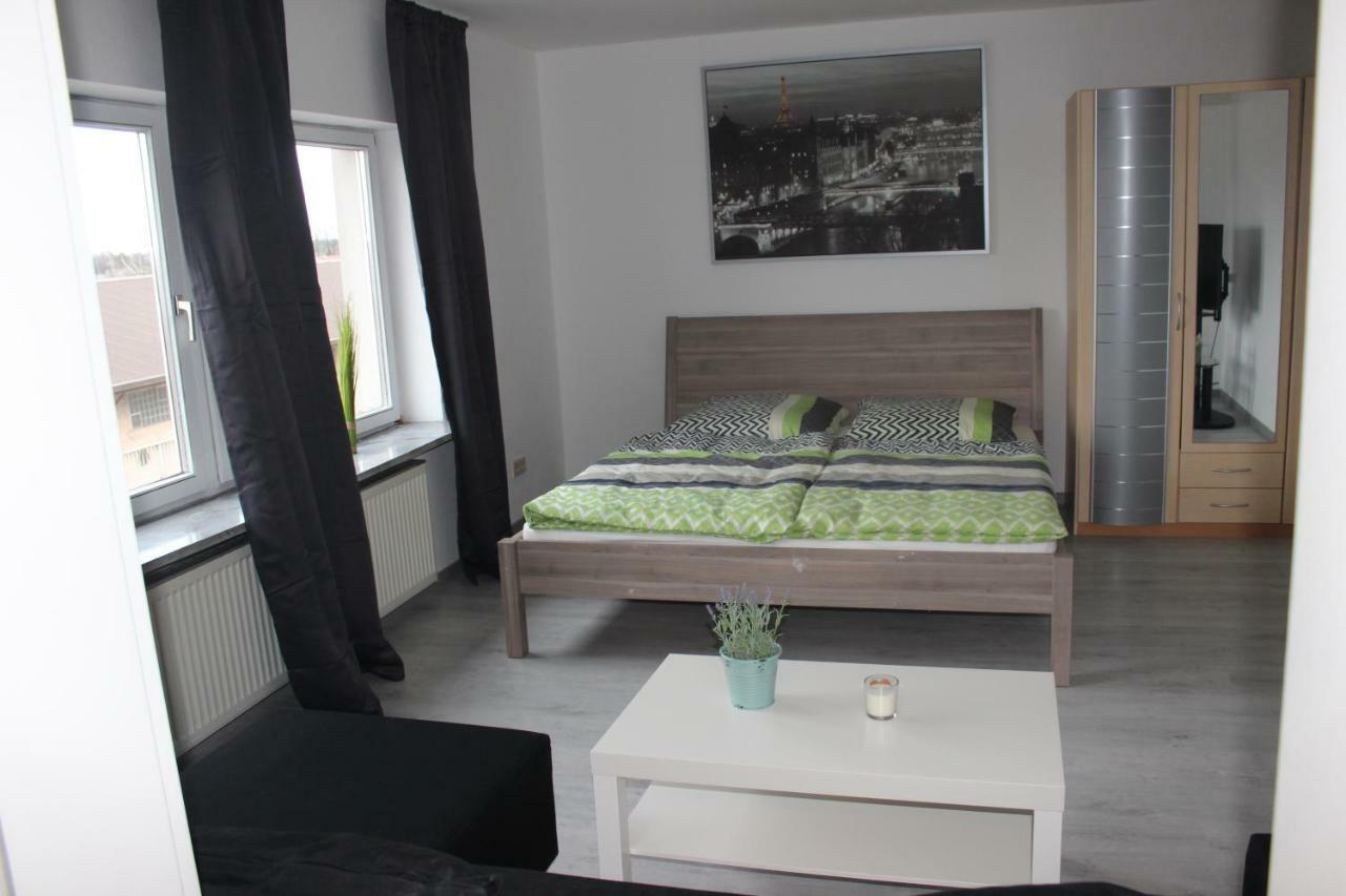 קייזרסלאוטרן Gut Gelegenes Appartment Mit Wifi, Parkplatz, Wama, Trockner Usw. מראה חיצוני תמונה